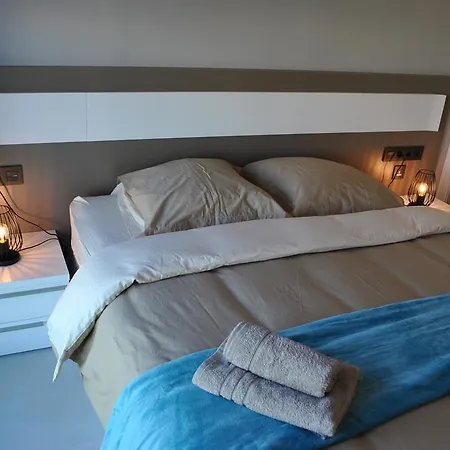 Penthouse Oasis Altos * Los Altos